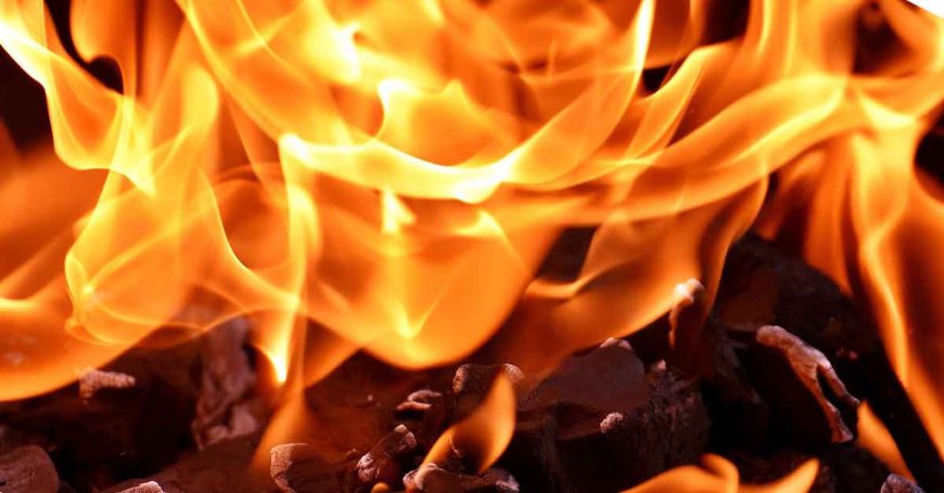 Rüyada Yangın Görmek: Duygusal Yıkım veya Yeniden Doğuş
